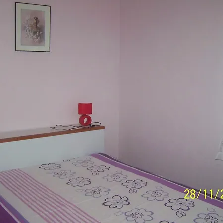 Kuca Za Odmor Bile Kastel Stafilic