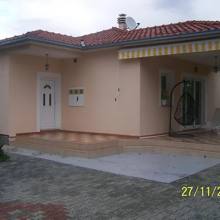 Kuca Za Odmor Bile Kastel Stafilic Villa