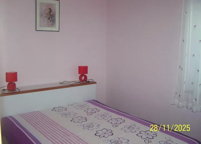 Kuca Za Odmor Bile Kastel Stafilic